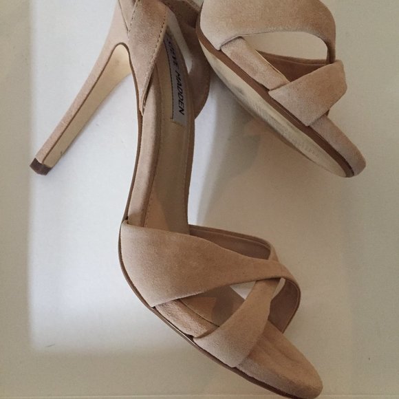 Steve Madden Xandyy Suede Heels - Picture 2 of 10